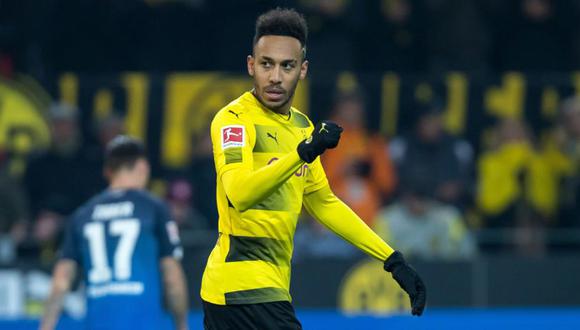 Marc Zorc, director deportivo de Borussia Dortmund, indicó en una entrevista que Pierre-Emerick Aubameyang tiene un trato para seguir hasta el 2021. (Foto: AFP)