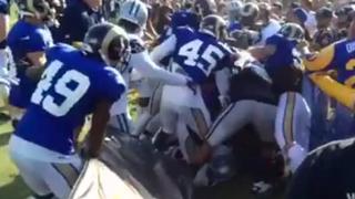 Equipos de la NFL se enfrentaron a golpes en práctica [VIDEO]