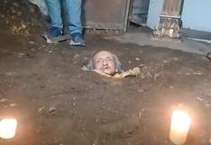 Colombia: anciano se enterró vivo en su casa por falta de apoyo | VIDEO