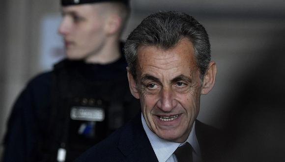 El 6 de mayo de 2007, el conservador Nicolas Sarkozy gana las elecciones presidenciales francesas a la socialista Ségolene Royal | Foto: JULIEN DE ROSA / AFP