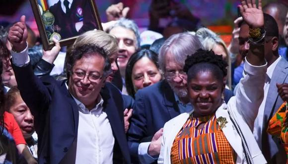 Gustavo Petro y la futura vicepresidenta de Colombia Francia Márquez. (GETTY IMAGES).