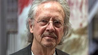 Nobel de Literatura: Peter Handke “sorprendido” por la “valiente” decisión de galardonarlo 