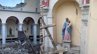 Imagen de la Virgen María queda intacta tras desplome de catedral en Turquía