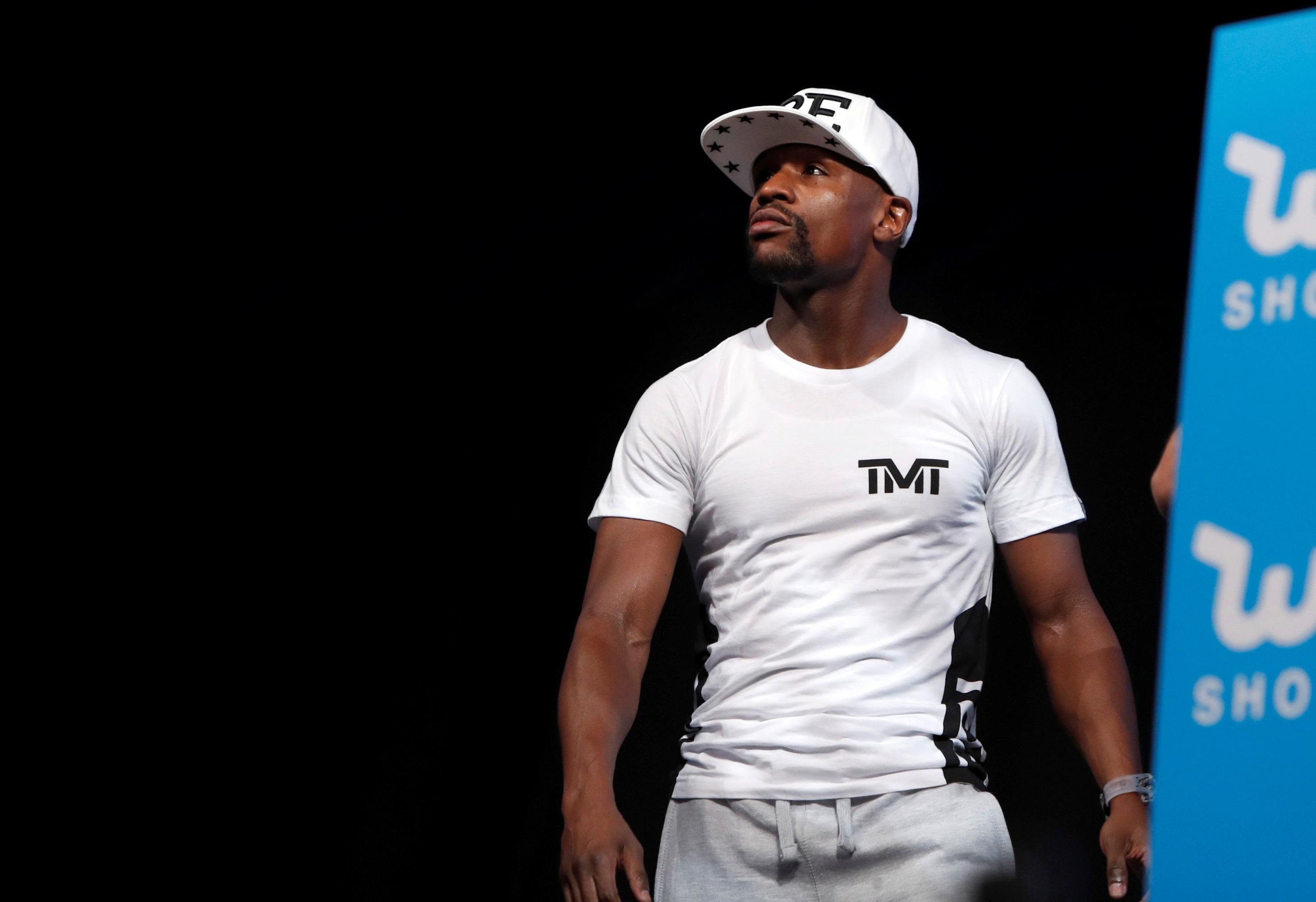 El boxeador estadounidense, Floyd Mayweather, asistió el mismo día de la pelea ante McGregor a una casa de apuestas deportivas en Las Vegas con 400 mil dólares. Foto: Reuters