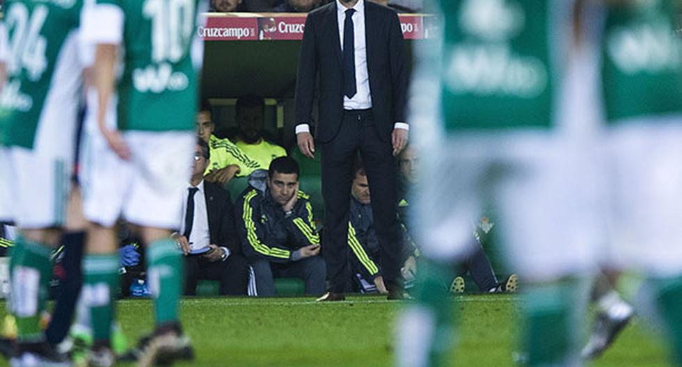 Zinedine Zidane tuvo problemas en el partido Real Madrid vs Betis. Fue su primer tropiezo luego de dos victorias por goleada en la Liga BBVA (Foto: Getty Images)