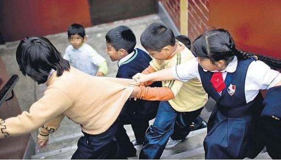 Los padres deben fomentar comportamientos saludables que permiten ser consciente de la violencia, del impacto que tiene está sobre las personas, expresó el especialista. (Foto: GEC)