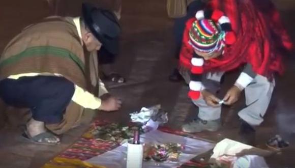 Cusco: alcalde de Yucay juró al cargo luego de hacer una ofrenda a la pachamama