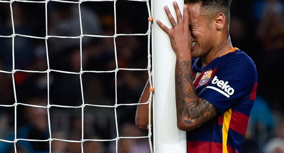 El padre de Neymar reveló el futuro del astro brasileño en el Barcelona. (Foto: Getty Images)
