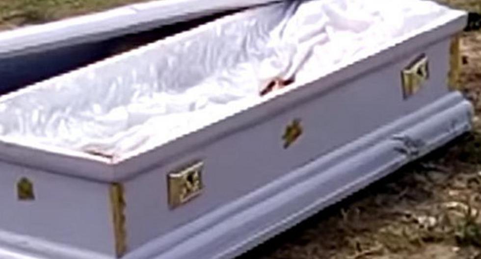 Arrebatan un cadáver a su familia en el cementerio por una deuda. (Foto: Captura YouTube)
