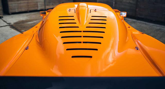 El Maserati MC12 Corsa cuenta con un potente motor V12 de 744 hp que le permite alcanzar los 326 km/h. (Fotos: Girardo & Co.).