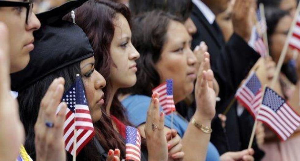 Todos los años, miles de inmigrantes obtienen la ciudadanía de EEUU por naturalización.  (Foto: Referencial)