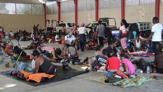 Hombres armados asaltan a migrantes que se unían a nueva caravana en México