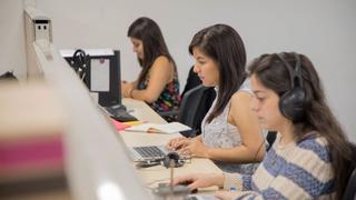 Buscan mejorar empleabilidad de jóvenes con becas de especialización en tecnología