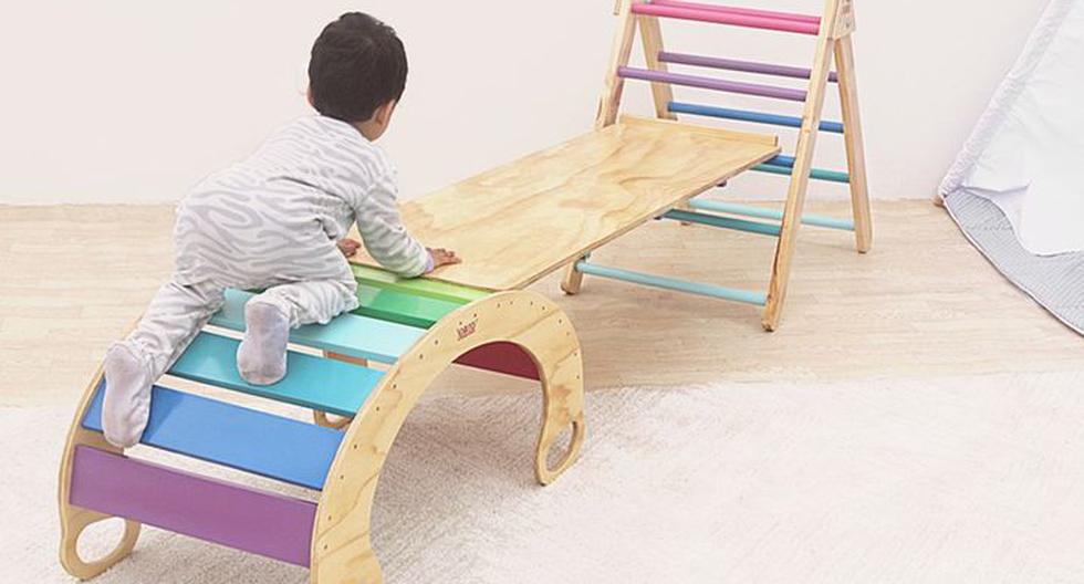 How to build a “park in your house” with wooden toys