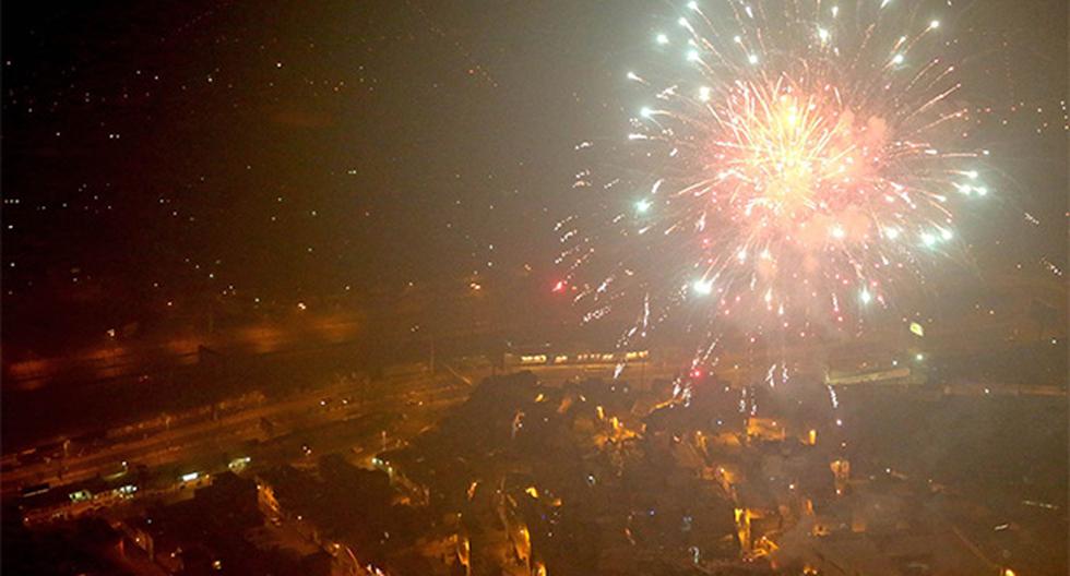 La contaminación en Lima y Callao por la quema de pirotécnicos y muñecos se redujo en Año Nuevo. (Foto: Agencia Andina)