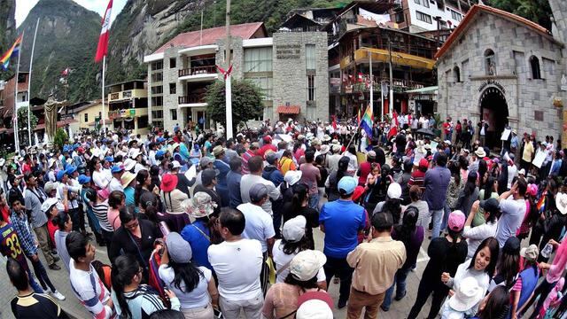 Las movilizaciones se deben a las decisiones de la jueza Bony Gamarra Flores, del Primer Juzgado Mixto de Santiago (Cusco). (Foto: Municipalidad de Machu Picchu Pueblo)