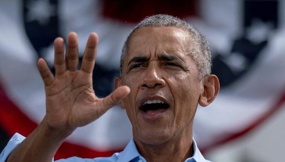 El expresidente de Estados Unidos, Barack Obama, habla en un mitin en Orlando, Florida, el 27 de octubre de 2020. (Foto de Ricardo ARDUENGO / AFP).