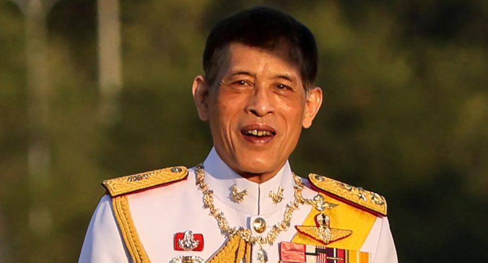 Who is the king of Thailand, one of the most controversial and extravagant in the world