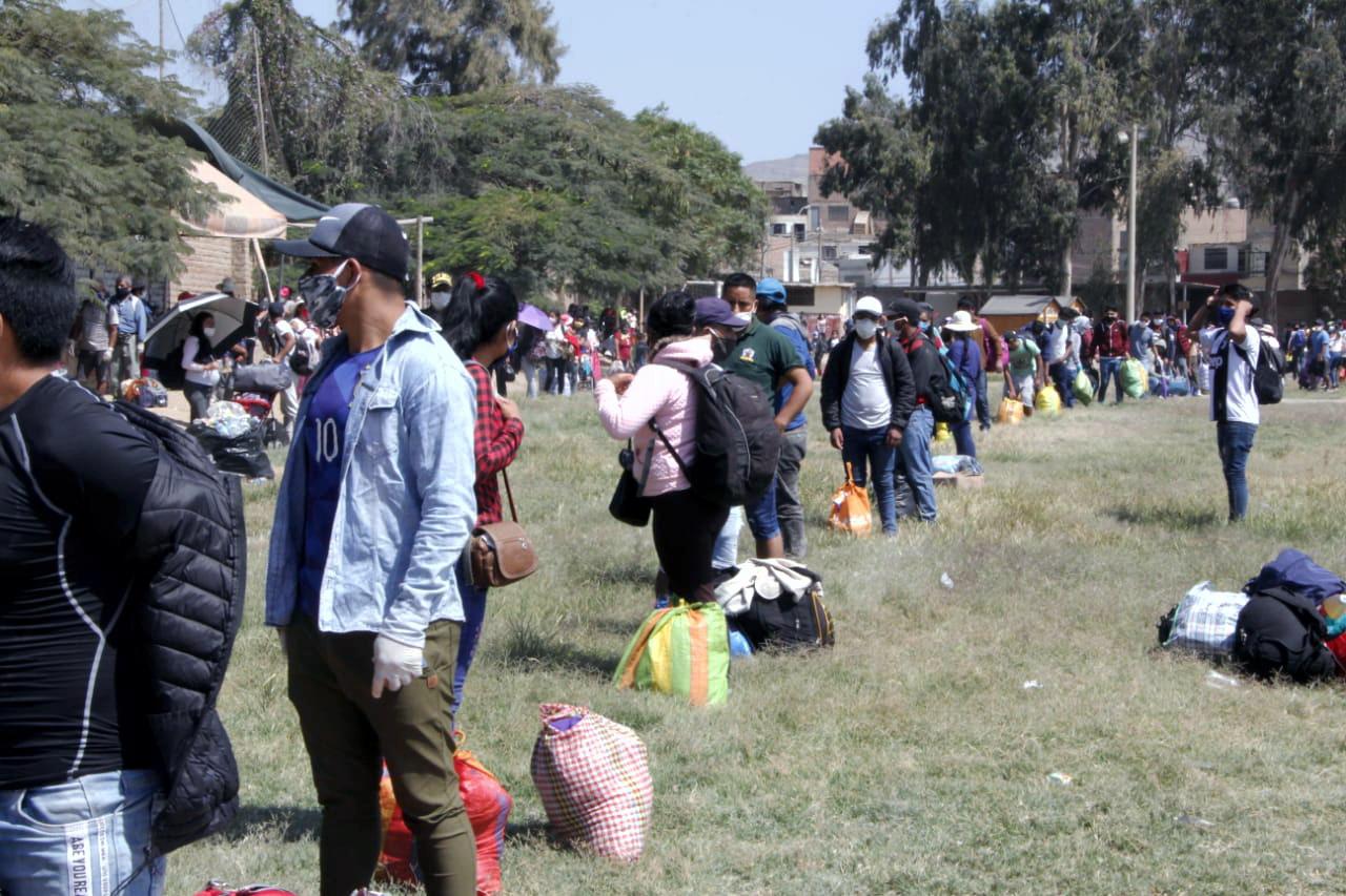 FOTOS:   Los portadores del virus eran parte del primer grupo de 500 caminantes que pretendía retornar a la ciudad de Huaraz. (Gobierno Regional de Áncash)