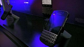 ¿Quién querría comprar BlackBerry, una empresa que no levanta cabeza?