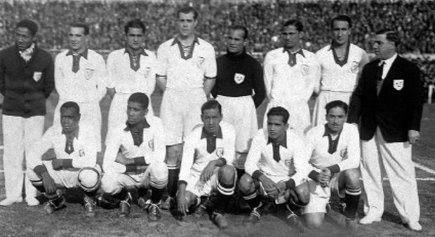 Bicentenario del Perú, Mundial de 1930