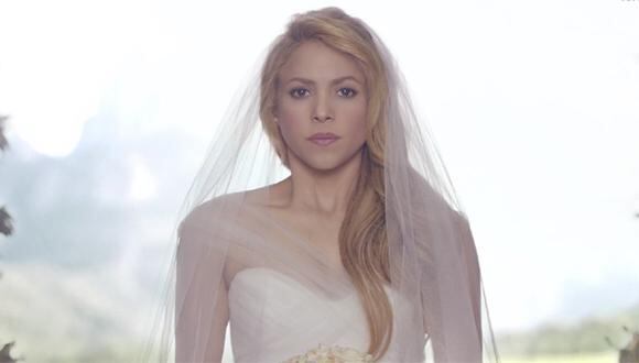 Shakira planta a su novio en el altar en su nuevo video