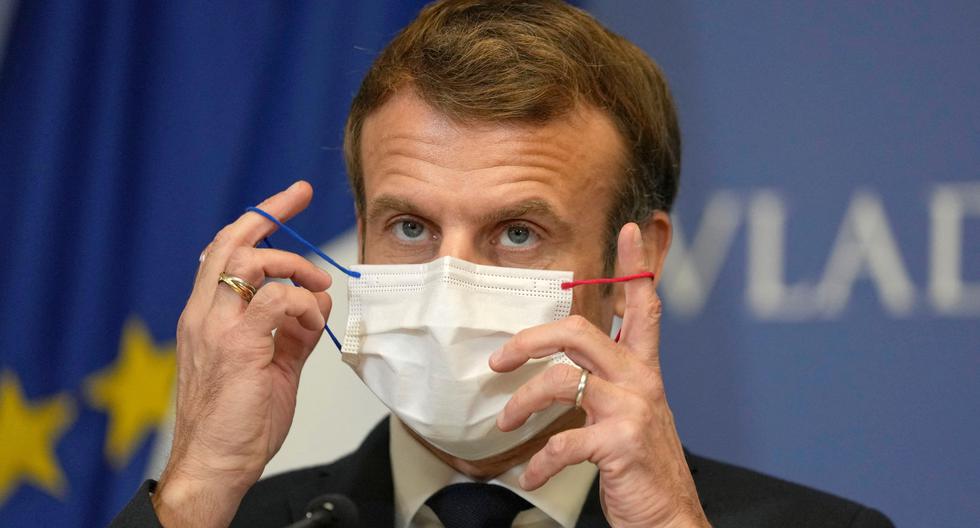 El presidente de Francia, Emmanuel Macron, generó indignación en su país tras confesar su voluntad de "fastidiar hasta el final" a quienes no se vacunaron contra el COVID-19 en medio del avance de la variante ómicron. (Foto: AFP)
