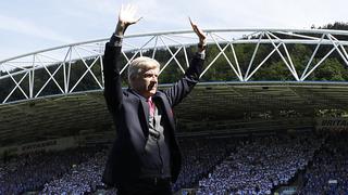 Arsene Wenger realizó su última reverencia frente a los aficionados del Arsenal