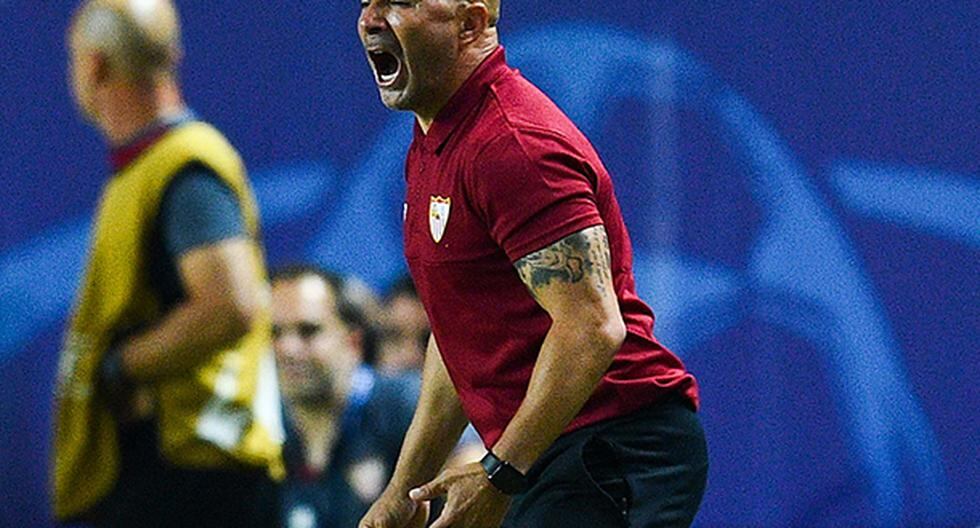 Jorge Sampaoli, técnico del Sevilla, celebró su primer triunfo en Champions League como entrenador. El DT obtuvo la victoria ante el Olympique Lyon. (Foto: Getty Images)