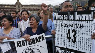 Otros 5 jóvenes desaparecidos recuerdan a los 43 de Ayotzinapa