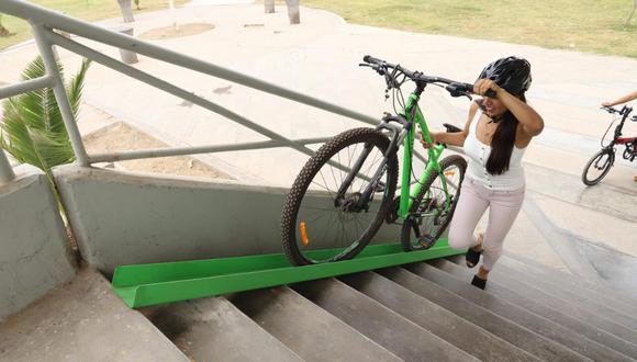 Así funcionan las canaletas en escaleras. (Foto: Difusión)