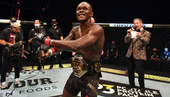 Israel Adesanya noqueó a Paulo Costa en el segundo asalto de la pelea estelar del UFC 253 | Foto: UFC