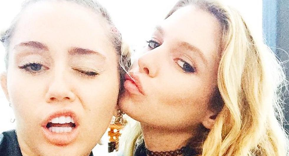 Miley Cyrus y Stella Maxwell. (Foto: Instagram)