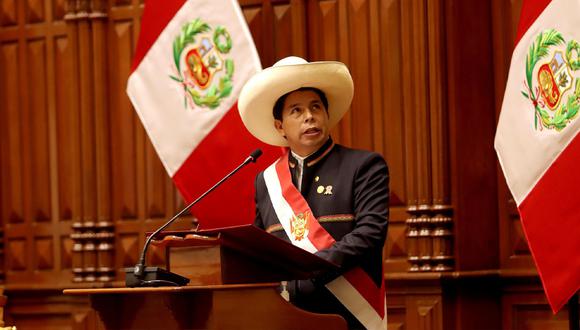 El presidente Pedro Castillo mantiene silencio sobre denuncia de plagio en su tesis. | Foto: Reuters