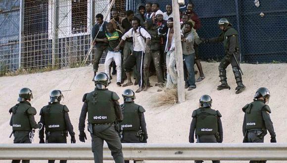 España refuerza la seguridad en la frontera con África