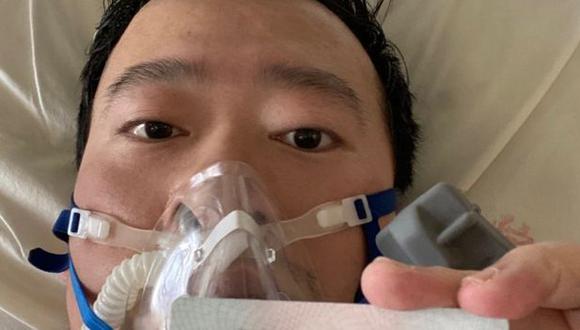 Li Wenliang publicó en las redes sociales una foto suya desde su cama en el hospital el 31 de enero. Al día siguiente fue diagnosticado con coronavirus. (Weibo vía BBC)