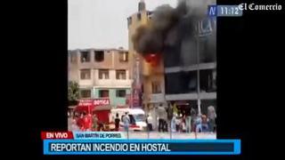SMP: unidades de bomberos atienden incendio en hostal de la avenida Perú | VIDEO 