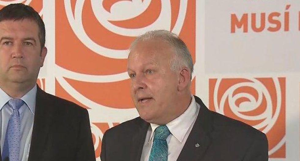 El socialdemócrata, Petr Krcal, anunció su dimisión tras reconocer que había plagiado parte de una tesina de diplomatura. (Foto: captura de YouTube)
