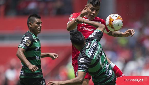 Toluca dio vuelta al marcador contra Santos Laguna, por la fecha 8 de la Liga MX. El conjunto local se llevó la victoria gracias a un gol de penal de Rubens Sambueza. (Foto: Twitter)