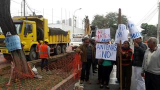 Pueblo Libre: municipio y vecinos rechazan colocación de antena