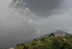 El volcán de San Vicente y las Granadinas registra una segunda gran erupción y continua las evacuaciones de residentes | VIDEOS