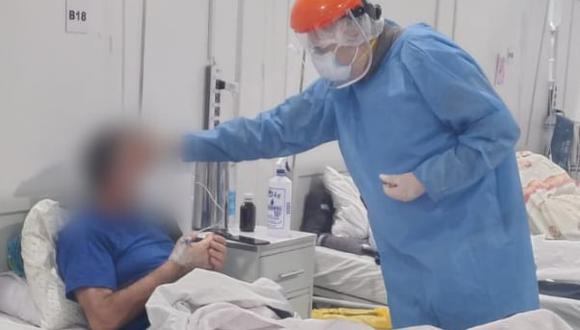 Además, brindó a los pacientes el sacramento de la Unción de los Enfermos. (Foto: hospital Regional de Ica)