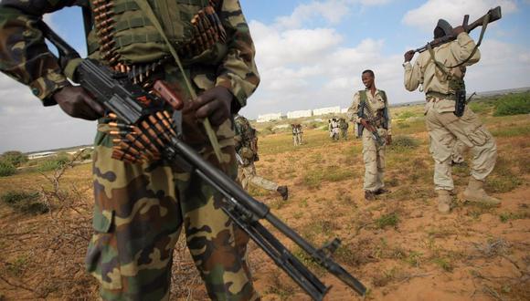 Soldados ugandeses y somalíes en un operativo contra fuerzas de Al Shabaab. (Foto referencial de STUART PRICE / ZUMA PRESS)