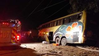 Áncash: choque de bus dejó un fallecido y 7 heridos en la Panamericana Norte