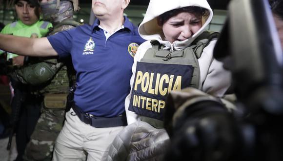 La joven de 19 años huyó del país el pasado 1 de marzo de 2023 y fue capturada en Madrid. Sobre ella pesa una orden de 18 meses de prisión preventiva. (Foto: El Comercio)