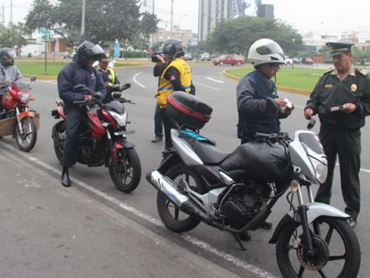 Motociclistas deberán usar chalecos con número de placa | LIMA | EL  COMERCIO PERÚ