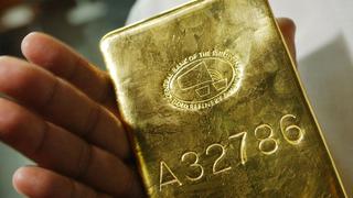 Precios del oro se afirman, ómicron desata mayor interés por activos de refugio