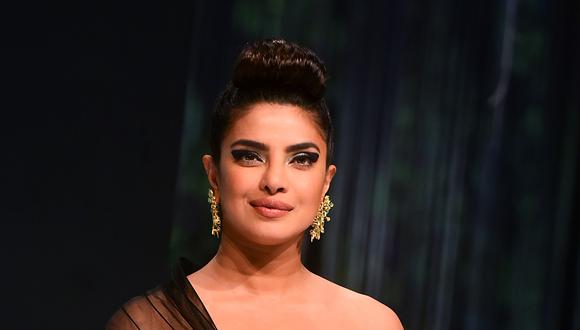 Priyanka Chopra y su conmovedor mensaje de despedida al actor Irrfan Khan. (Foto: AFP)