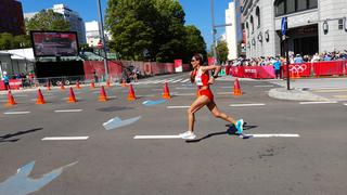 Gladys Tejeda: ¿Qué pasó con la atleta peruana que tuvo que ser atendida en el tópico tras la maratón?