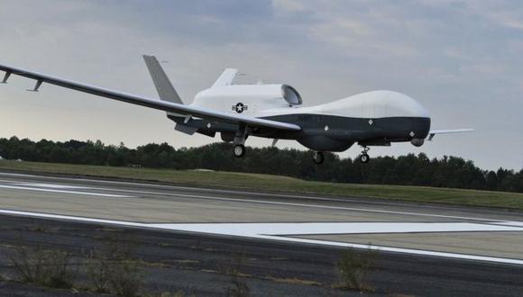 Se trata de un dron MQ-4C Triton similar al de esta fotografía. Foto: US NAVY